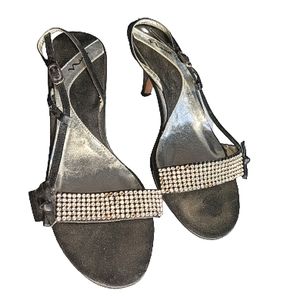 FREE GIFT! Vintage Kitten Heeled Rhinestone Silver and Black Sandals Size 7.5